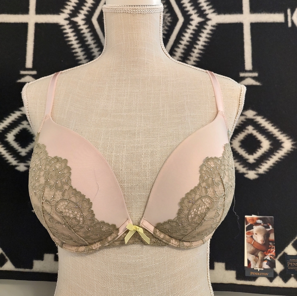 🎉GUC Victoria's Secret Dream Angels Push Up Underwire Bra, Baby Pink, 34DD